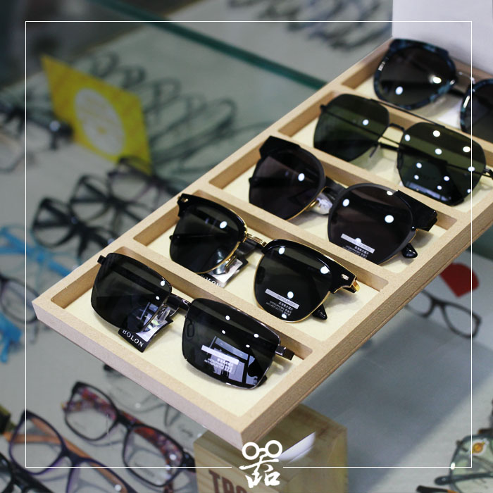 3d眼镜制作材料_装修油漆用的材料有哪些材料_眼镜店装修材料